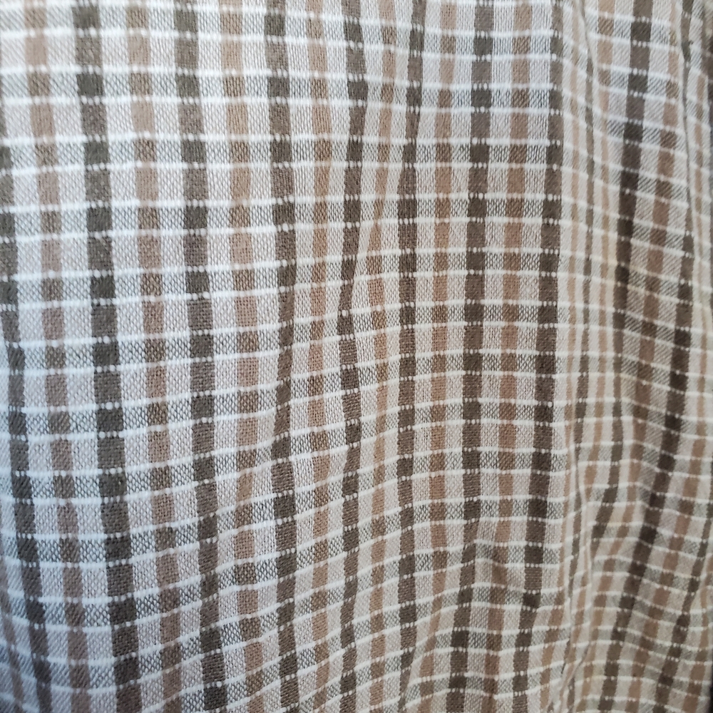 Men's Large Beige Checkered Short Sleeve Shirt - Picture 3 of 10